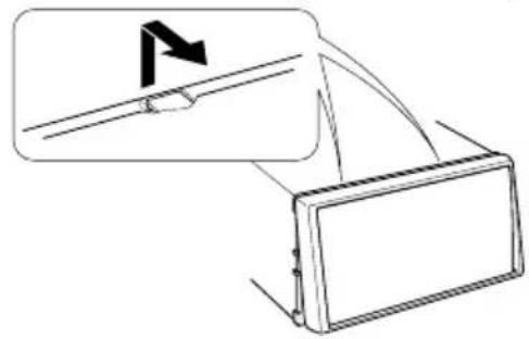 KENWOOD DNX8032BT - Desinstalación del marco duro de goma (tapa protectora) - 3