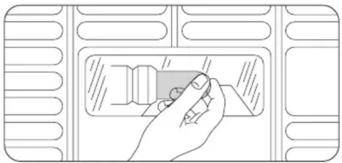 ZANUSSI ZFC 321 WA - Replacing the lamp - 1