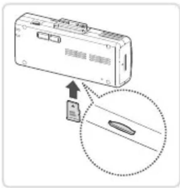ALPINE RVCC310 - Remover e inserir o cartão de memória - 1