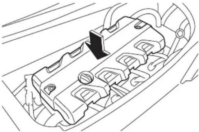YAMAHA WaveRunner FX SVHO Cruiser (2022) - Pour installer le cache du moteur : - 1