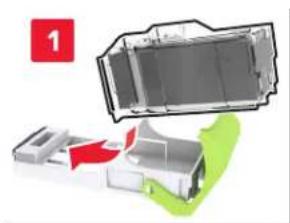 LEXMARK XC8163 - Remplacement de la cartouche d'agrafes dans l'unité de finition d'agrafage/perforation multiposition - 6