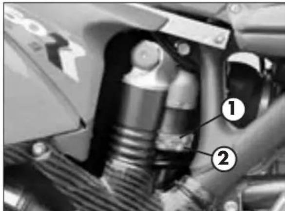 Beta RR 4T 400 (2008) - ADJUSTING THE HYDRAULIC REBOUND DAMPER - 2