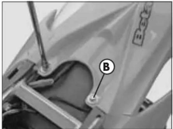 Beta RR 4T 400 (2008) - RIMOZIONE DELLE PLASTICHE - 3