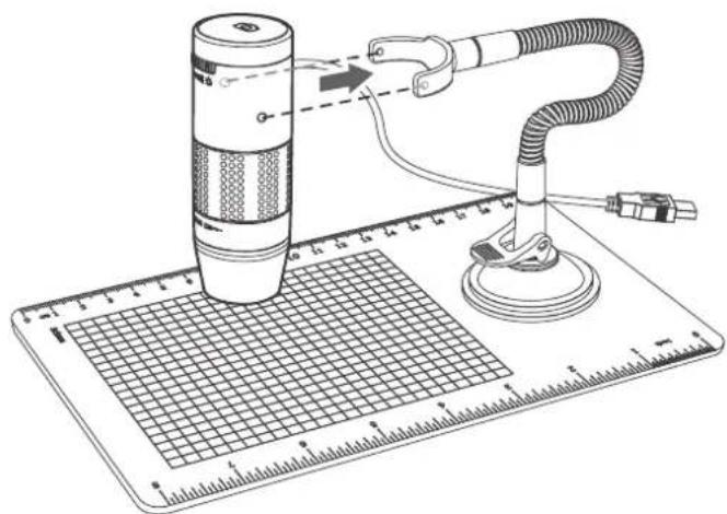 Reflecta DigiMicroscope Flex - Attaching the microscope to the stand - 1