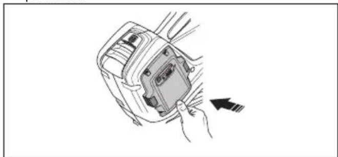 HUSQVARNA 525iB Mark II - Per collegare la batteria al prodotto. - 3