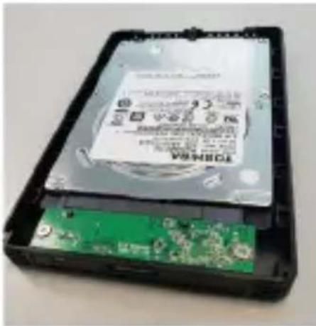 VERBATIM 70374 - Transformation du disque dur PS4™ en disque dur portatif - 4