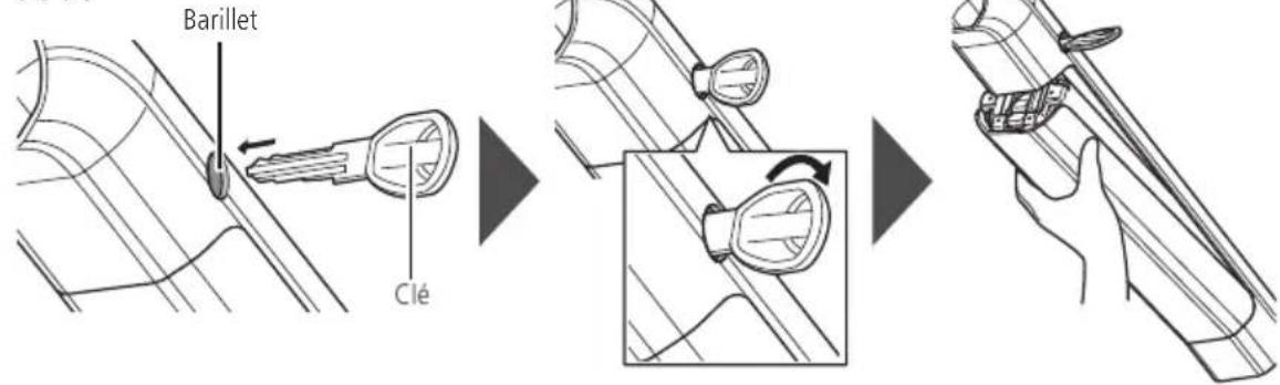 SHIMANO BTE8016 - Ouvrez le verrou de la batterie. - 1