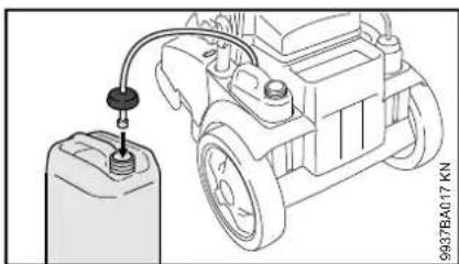 STIHL RE 362 - Apport de détergent - 5