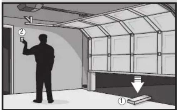 LIFT-MASTER 98022 - Effectuez un test de la porte pour vérifier qu'elle fonctionne correctement : - 1