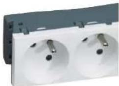 HAGER LFF71H0999016 - Goulottes à enclipsagedirect GBD/GBA:2 matières, 3 couleurs,1 à 3 compartments - 9