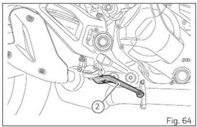 DUCATI Monster SP (2024) - Réglage de la position du/selecteur de vitesse et de la pedale de frein arrrière - 2