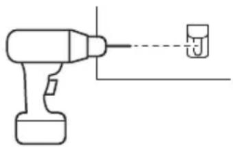 INSIGNIA NSSCR120FIX19W - Étape 4 – Suspendre l'écran de projection Sont également nécessaires - 4
