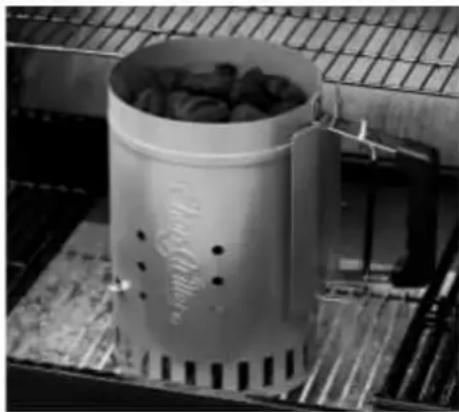 Char-Griller E2197 - HOUTSKOOLSCHOORSTEEN - 1