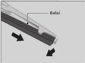 Honda CRV (2025) - Remplacement du balai en caoutchouc de l'essuie-glace de lunette - 2