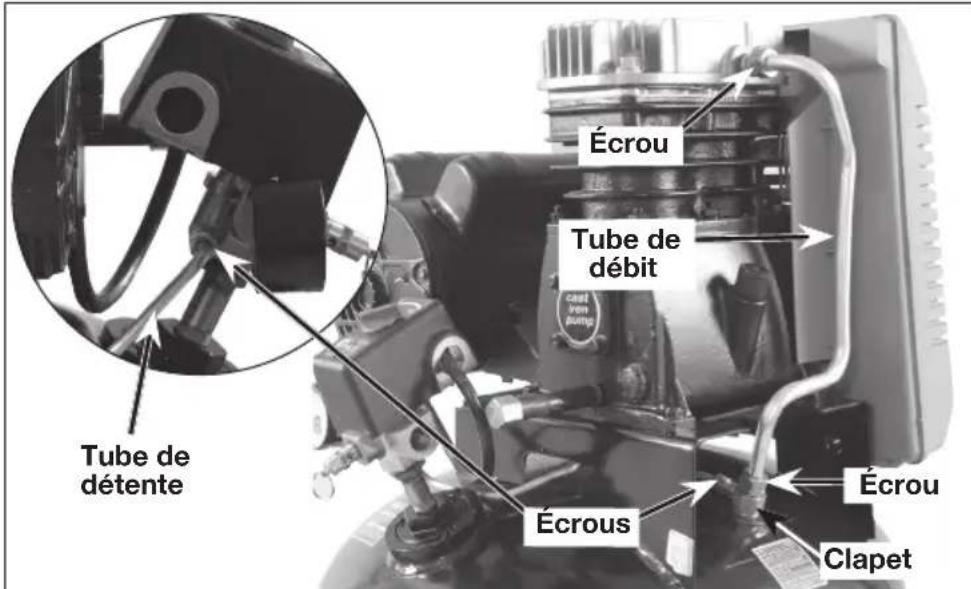 BLACK & DECKER C7501M - REEMPLACEMENT OU NETTOYAGE DE LA SOUPAPE - 1