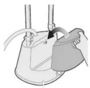 PHILIPS STE1010 - Remplissage du réservoir - 6