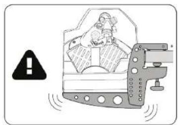 THRUSTMASTER Viper TQS - Instalácia použitím TM Flying Desk Mount* - 9
