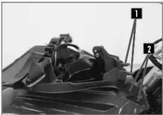 Sherco 450 SEF (2025) - REMONTAGE DE LA PLAUE PHARE - 1