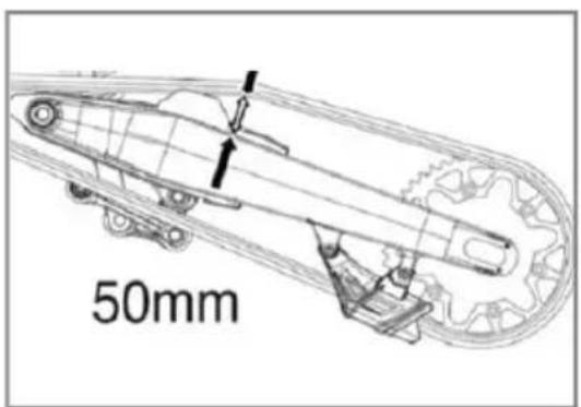 Sherco 450 SEF (2025) - CONTRÔLE DE LA TENSION DE CHAÎNE - 1