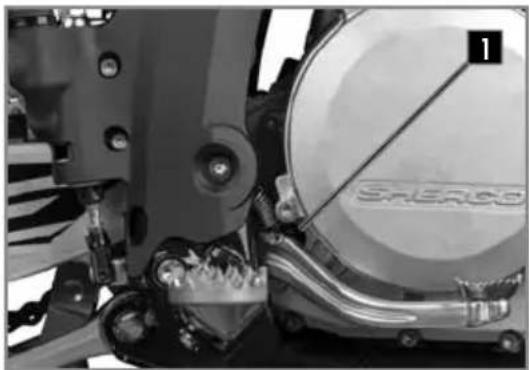 Sherco 450 SEF (2025) - CONTROLAR EL NIVEL DE ACEITE DEL MOTOR - 1