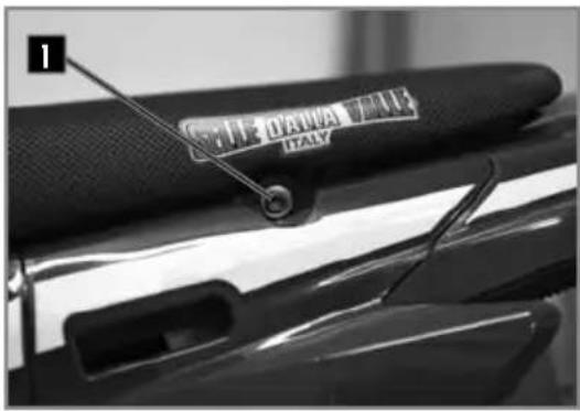 Sherco 450 SEF (2025) - AUSBAU DER SITZBANK - 1