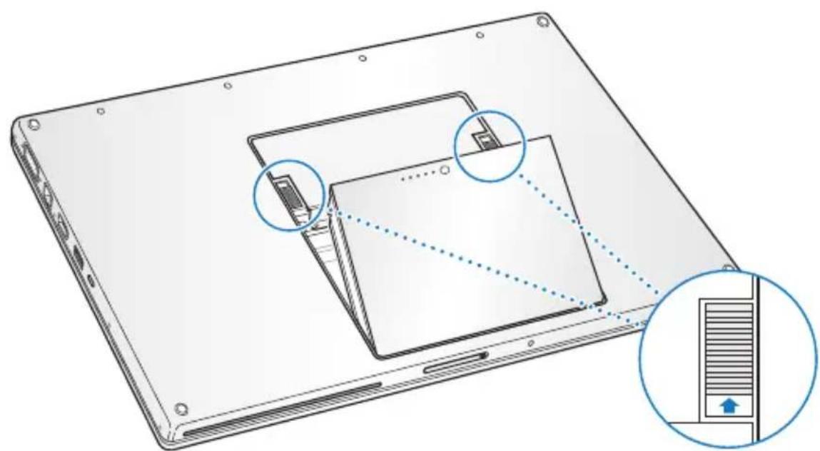 APPLE MacBook Pro 13 3" MD102NA - Step 1: Removing the Battery - 1