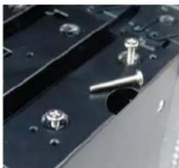 ANTEC KTwelve HundredEU - Installation d'un disque dur de 3,5 pouces - 1