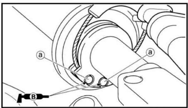 YAMAHA WR400F (1999) - DECOMPRESSION LEVER ADJUSTMENT/ AIR FILTER CLEANING - 1