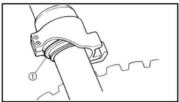 YAMAHA WR426F (2000) - FRONT FORK OIL SEAL AND DUST SEAL CLEANING/ FRONT FORK REBOUND DAMPING FORCE ADJUSTMENT - 3