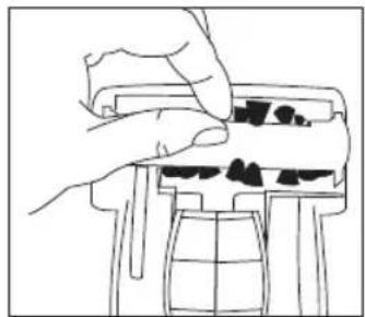 SUNBEAM 27499SB - REMOVING HAIR AND DEBRIS FROM THE TURBO BRUSH - 2