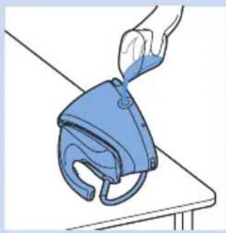 PHILIPS PerfectCare Aqua GC8641 - Avkalking av strykesålen på strykejernet - 2