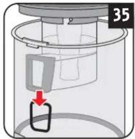 DIRT DEVIL CP24 - Emptying the dust container and cleaning the motor protection filters - 10