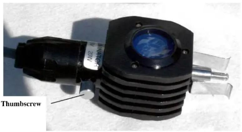 CELESTRON 44102 - Replacing the Electric Illuminator Bulb - 1
