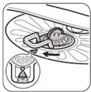ZANUSSI ZDF16021WA - Cleaning the filters - 8