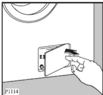 ELECTROLUX EWF14460 - De pomp reinigen - 1