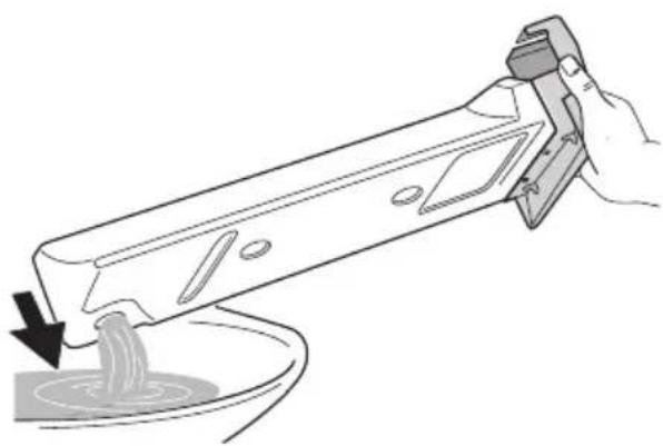 ELECTROLUX EDC68555W - Het waterreservoir legen - 3