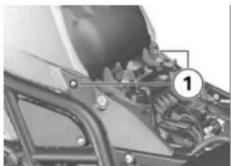 BMW F 800 GS Adventure (2014) - Αφαίρεση φίλτρου αέρα - 1