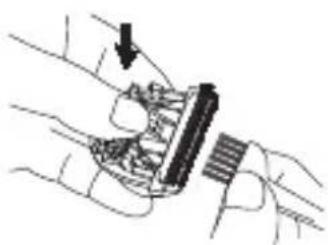 BABYLISS Pro X2 Volare FX811RE - Pulizia della lama - 3