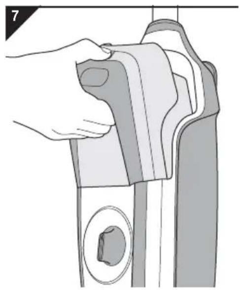 DIRT DEVIL Aqua Clean DD301 - Filling the detergent tank - 1