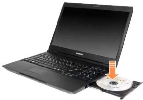 SAMSUNG NPP580E - 插入和弹出 CD - 2