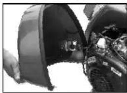 LML Star 200 - REMOVAL AND REFITTING OF COWLS: - 4