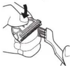 PANASONIC ER2171 - Tiras makinesini temizlemek - 3