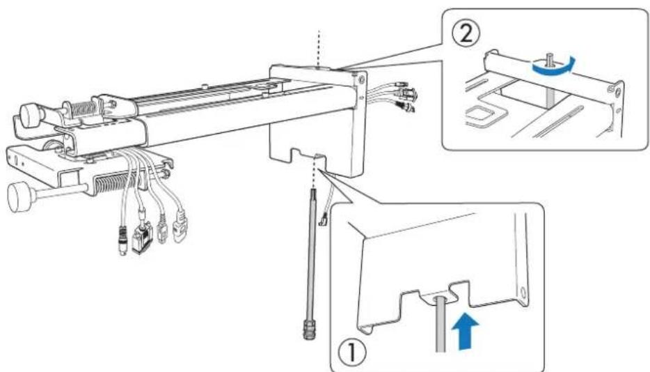 EPSON V12H777020 - Fixez le bras du support de montage à la plaque murale - 1