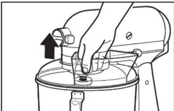 KITCHENAID SodaStream - Placing/removing the pouring shield* - 4