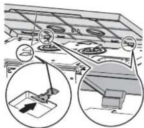 PANASONIC PTAE2000E - Fixation du couvercle supérieur - 1