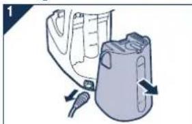 PANASONIC ES7109 - Cleaning the self-cleaning recharger - 1