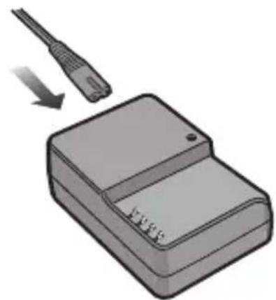 PANASONIC Lumix DMWBTC10 - Attach the battery by paying attention to its direction, then slide the battery in until it is secure. - 1