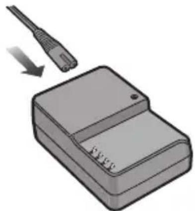 PANASONIC Lumix DMWBTC10 - Conecte la bateria prestando atencion a su direccion y bajo deslice la bateria. - 1