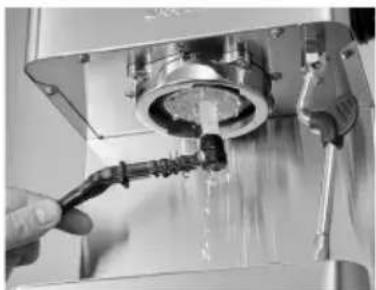 Solis Barista Gran Gusto 1014 - DE FILTERELEMENTEN, FILTERHODERS EN BROUWKOP REINIGEN - 1