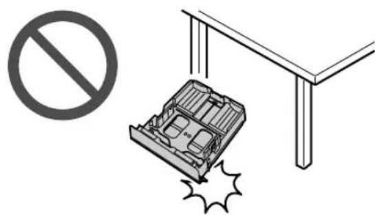 PANASONIC KXMB1520FR - Précaution d'utilisation du bac d'alimentation - 1